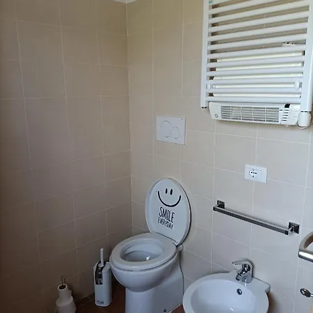 Appartamento Casa Oasi Villa Cameroni Esterno foto